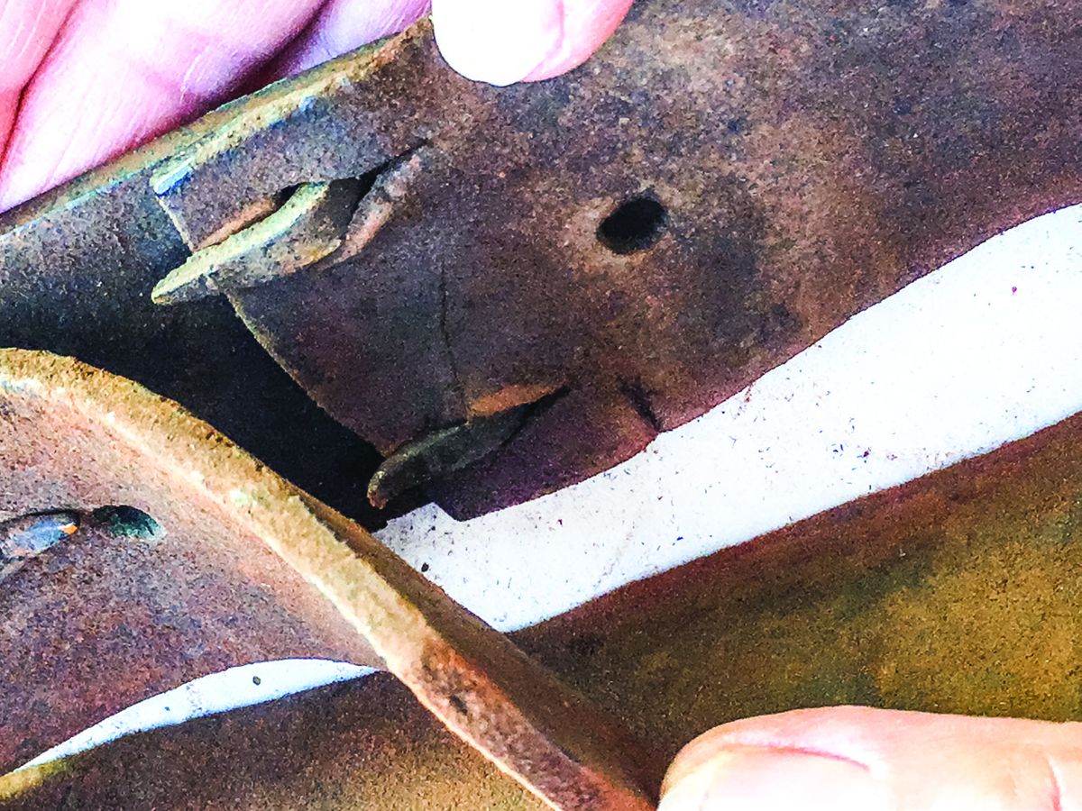Confederate Belt & Buckle — photograph 3 from the original article