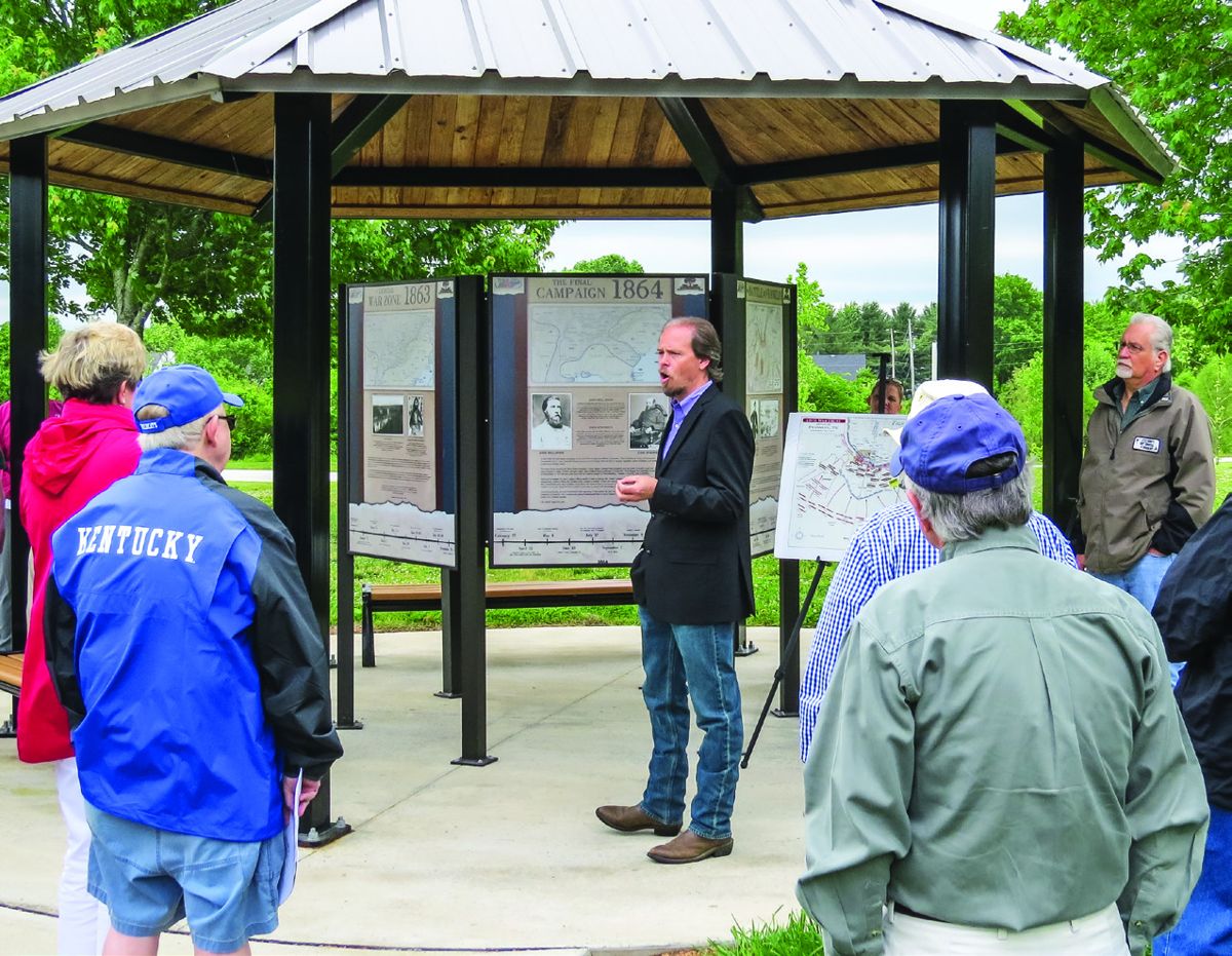 Eric Jacobson of the Battle of Franklin Trust addresses the TCWPA tour of the Eastern Flank Battlefield. (All photos Greg Wade)