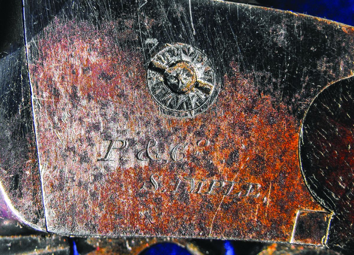 Engraved in English Style unique agent marking: P & Co. / SAMPLE on left side plate.