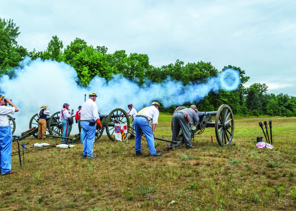 One cannon blew a smoke ring during the Bacon Creek match.