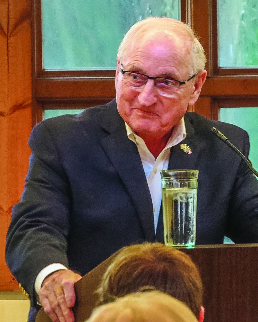 Coach, author and historian Vince Dooley talks about his (Greg Wade)