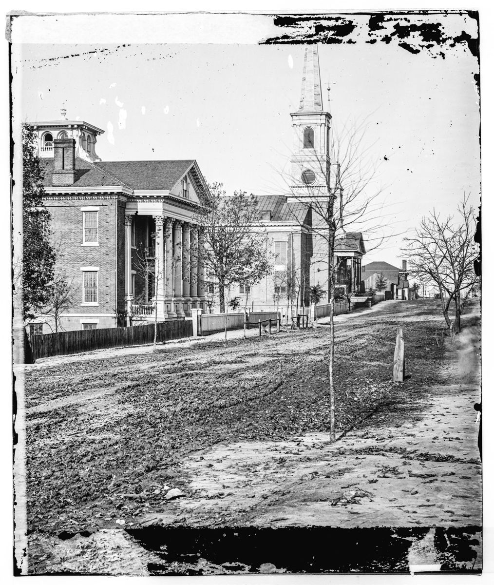 Yankee Entertainments Before Atlanta Burned — photograph 7 from the original article