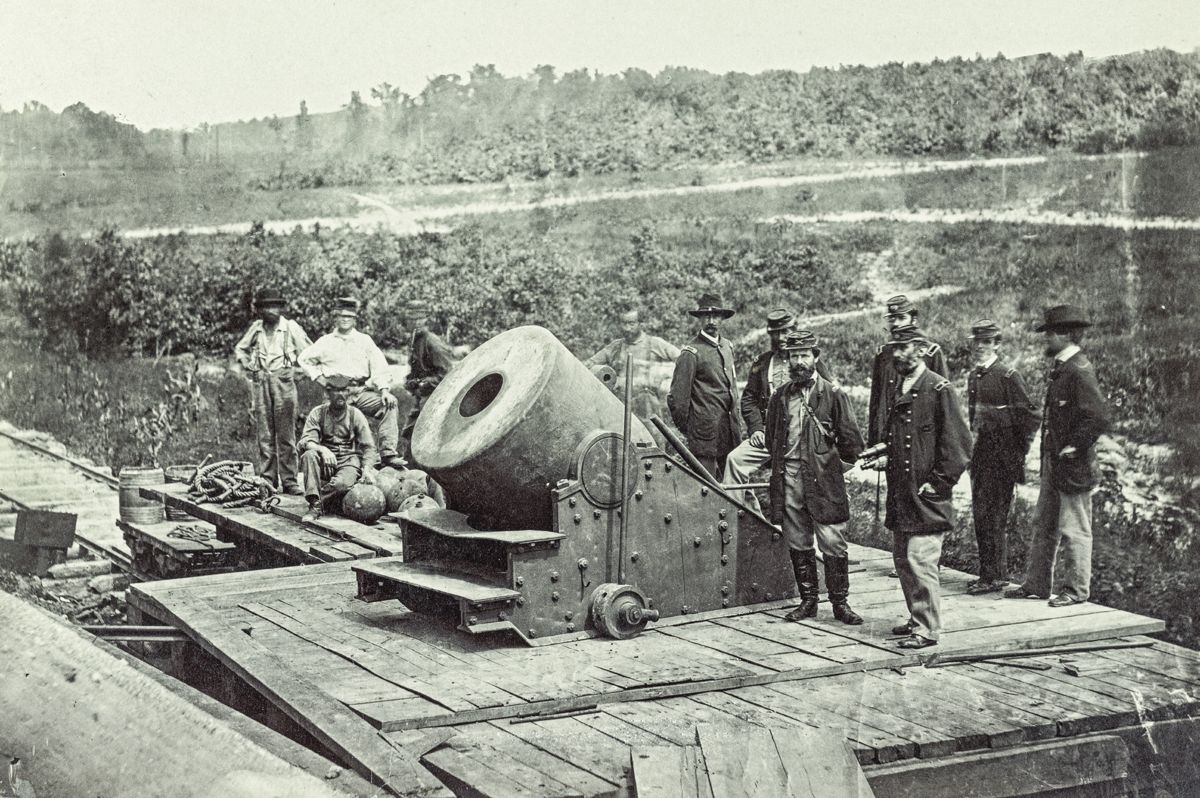 The “Dictator,” a 13-inch mortar Bennett’s regiment crewed.