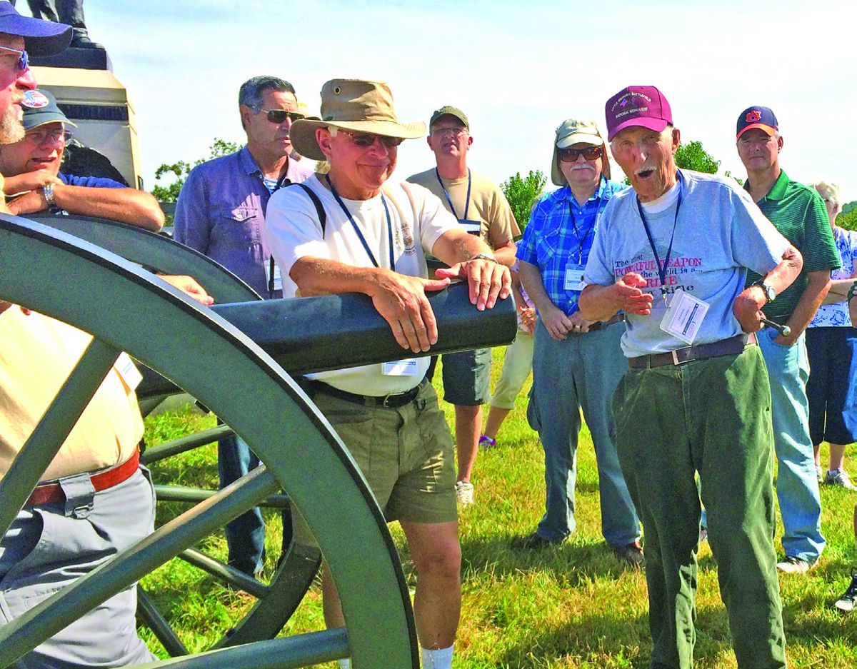 Ed Bearss leads a Chambersburg Civil War tour.