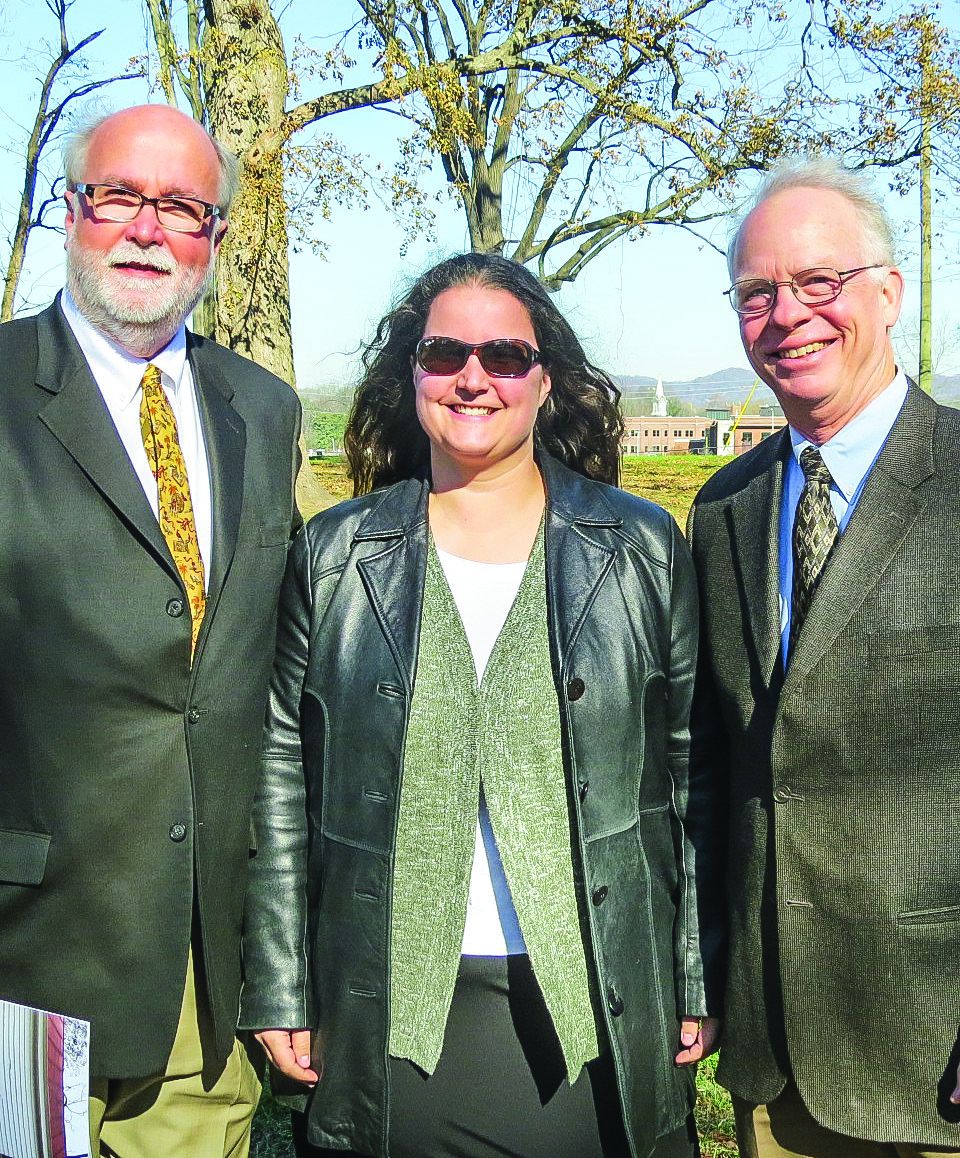 Left to right: Jim Thompson of Centric Architecture, Battle of Franklin Trust curator Joanna Stephens and John Lee of Rock City Construction, right.