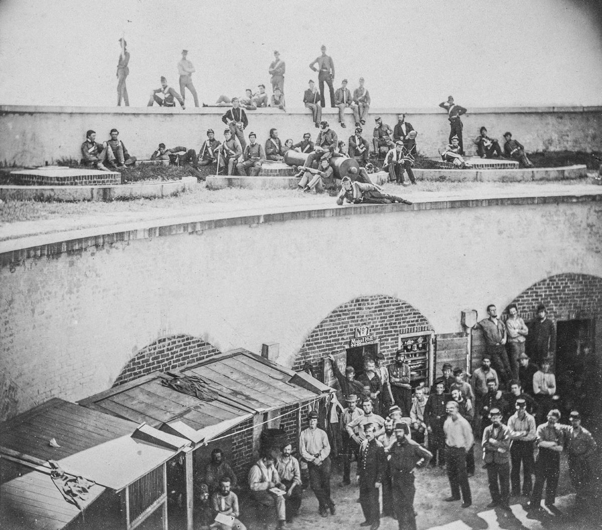 Federal prisoners captured at the Battle of Bull Run imprisoned in Castle Pinckney, Charleston, S.C., August 1861. (Library of Congress)