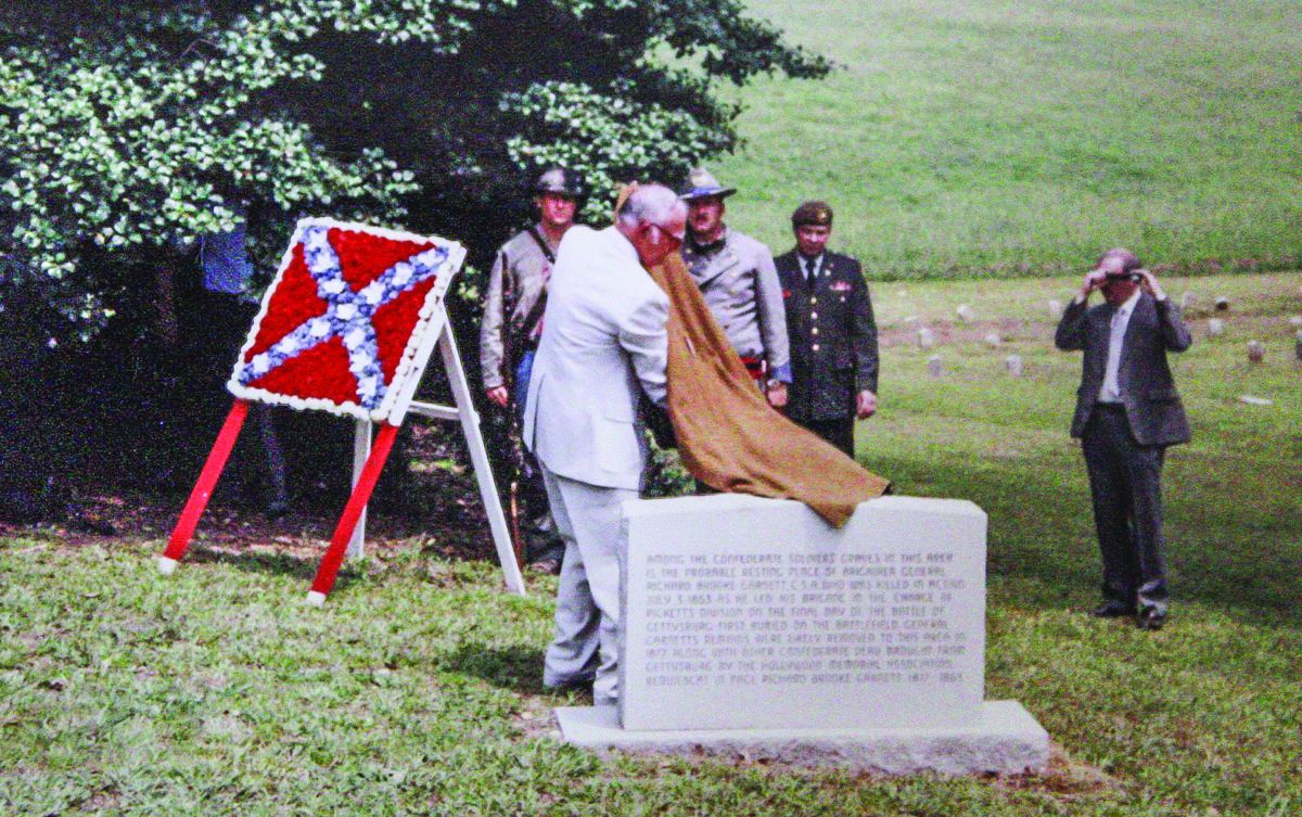 Carroll Garnett, of Chester, Va., fifth cousin to the General, unveiled the stone and formally accepted it on behalf of the Garnett family.