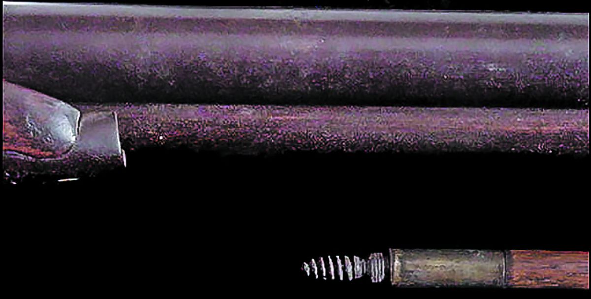 A screw type ball puller was added to the shortened ramrod.