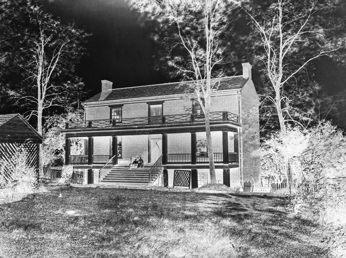 Appomattox Court House, Va. McLean house. Period photograph by Timothy H. O’Sullivan.