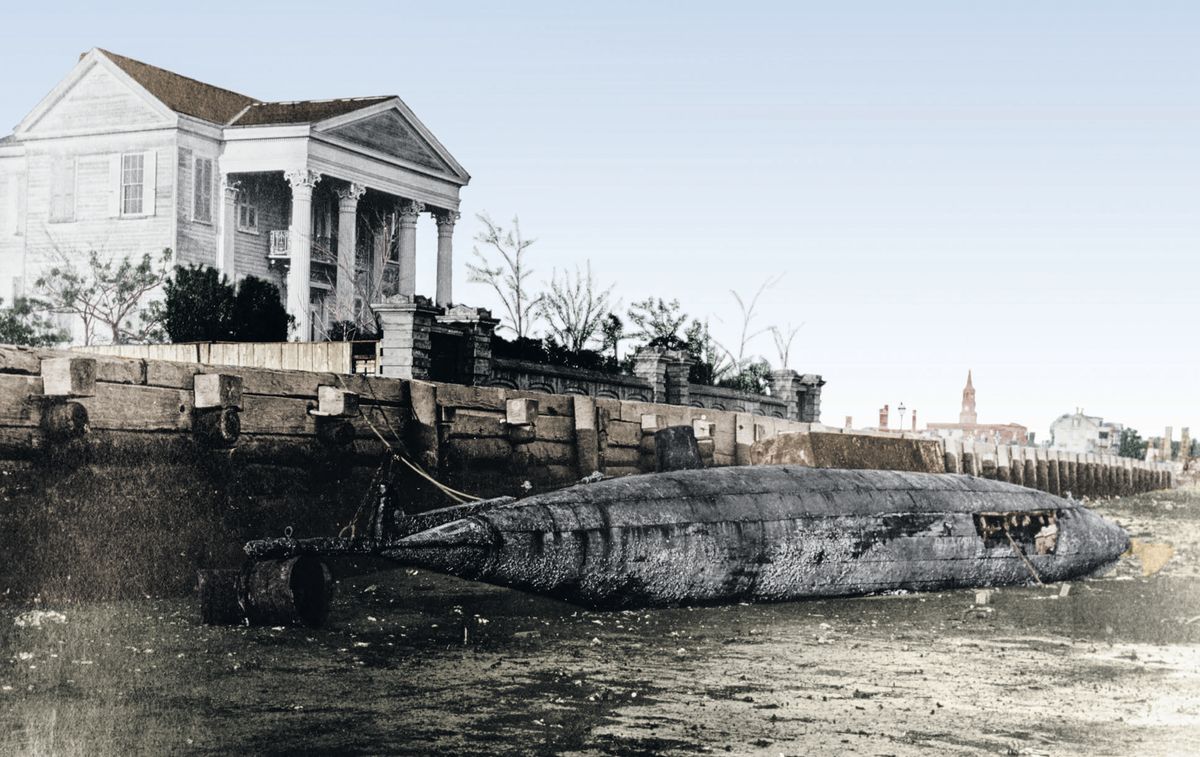 David torpedo boat in front of John A. Alston’s mansion, on Chisolm’s Causeway by photographer Selmer Seibert, March 23, 1865. (National Archives)