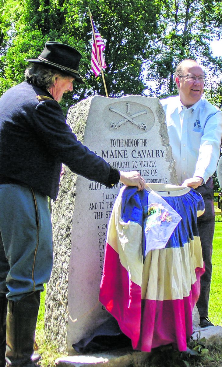 Stevens Bunker and NoVaParks Commissioner unveiling the (Joe Bordonaro)