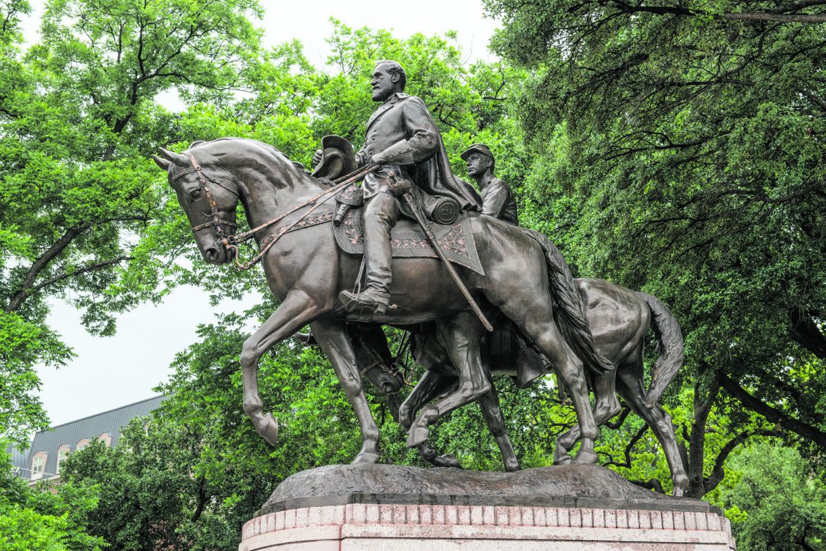 R.E. Lee Statue — photograph 2 from the original article