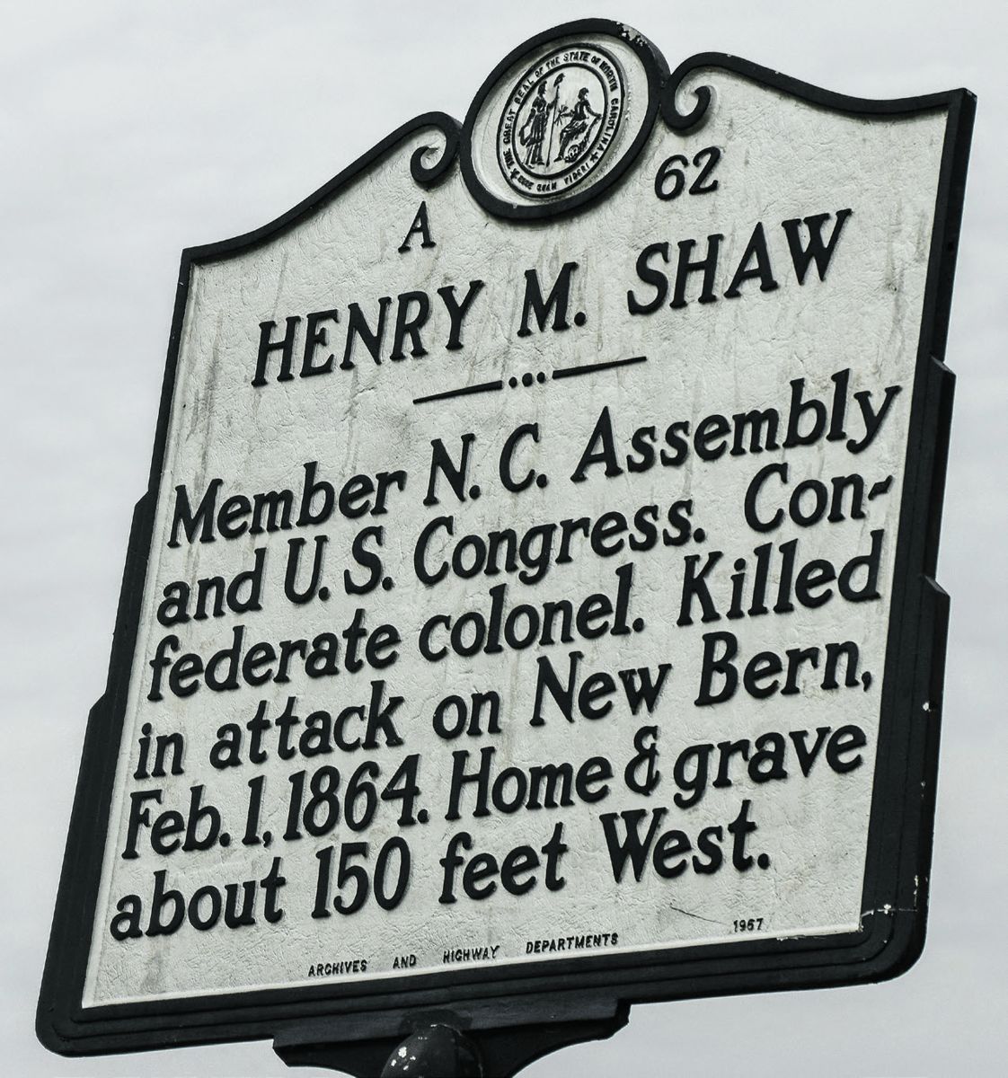 Shaw highway marker.