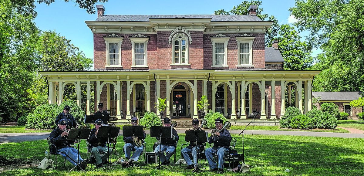Olde Towne Brass – Oaklands Mansion, Murfreesboro, Tenn. (Photos courtesy Bob Baccus, Olde Towne Brass)