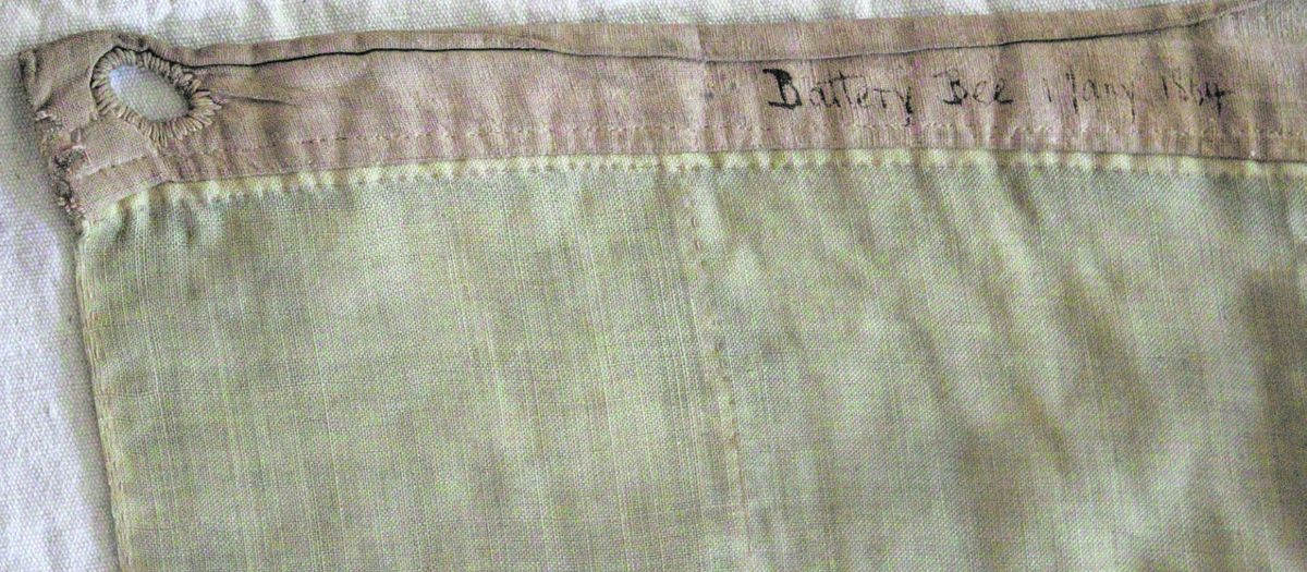 The inked inscription along the hoist reads: “Battery Bee 1 Jany 1864” This is presumably when the flag was first flown.