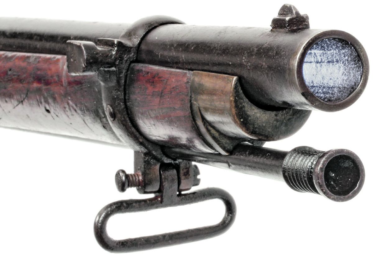 Muzzle area of Bar on Band rifle #3513, clearly showing the band-mounted bayonet “bar” (lug) that gives the rifle its nickname.