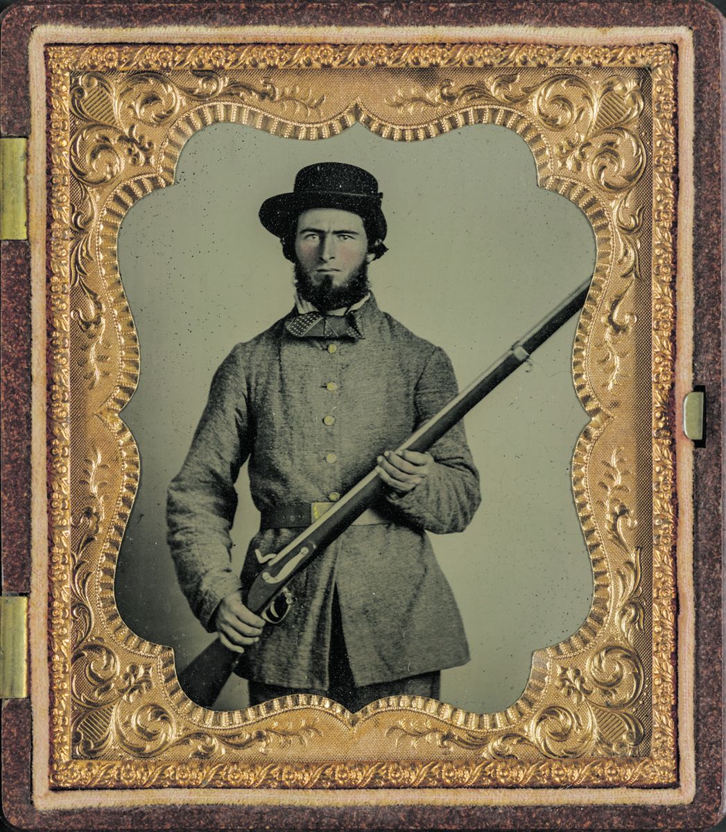 Western Theater Confederate with smoothbore musket. Library of Congress.