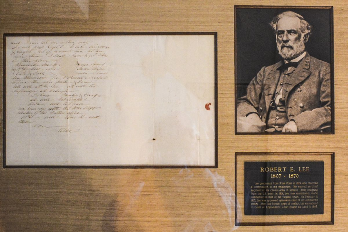 Pre-war letter signed by Robert E. Lee.