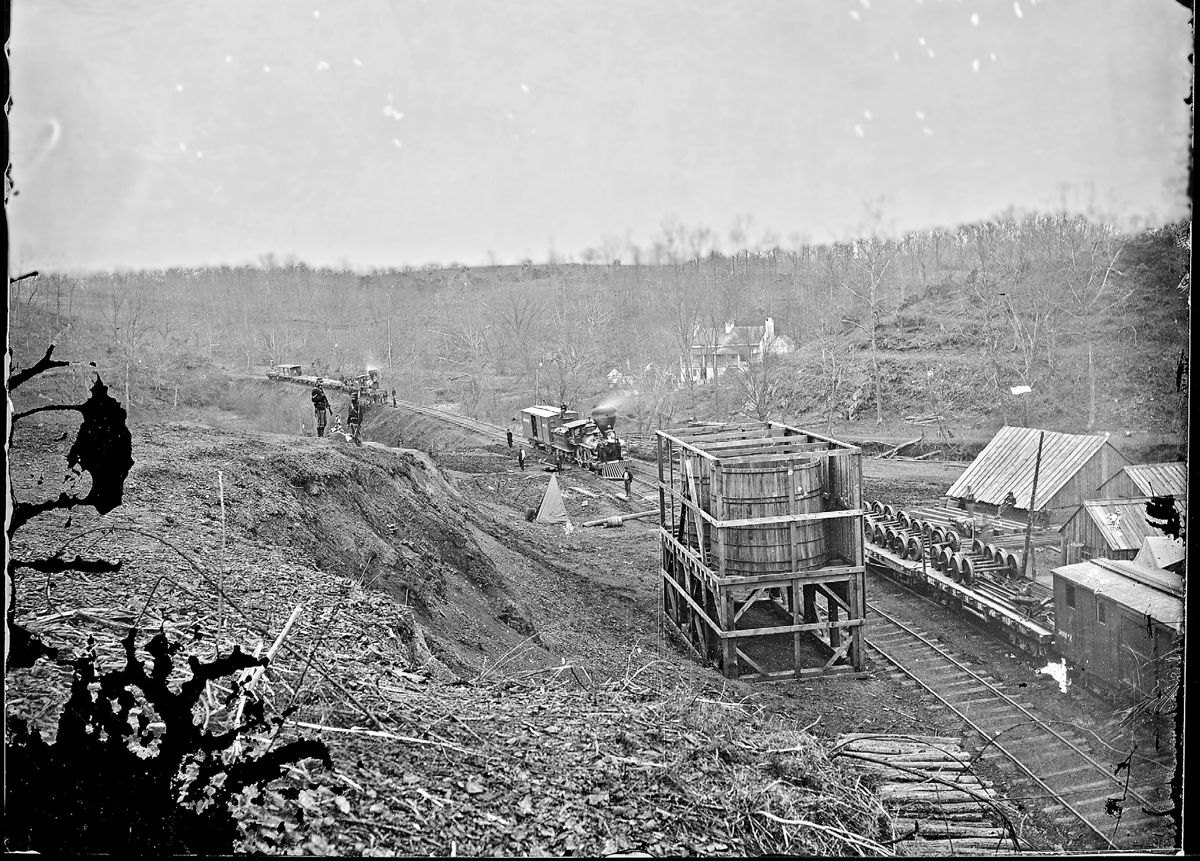 Picking up debris after Pope’s retreat at Manassas.