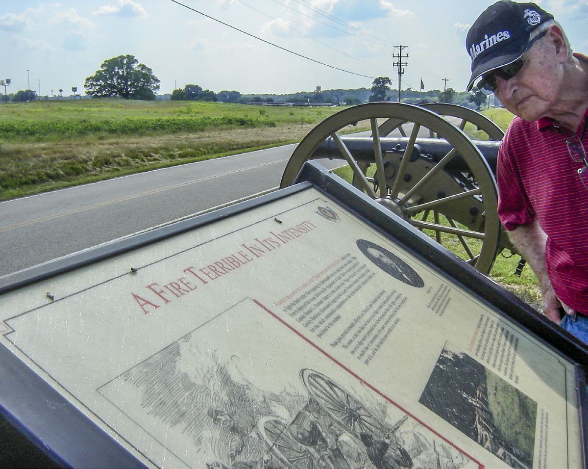 Coach Vince Dooley on a tour of the Shiloh National Military Park Battlefield.