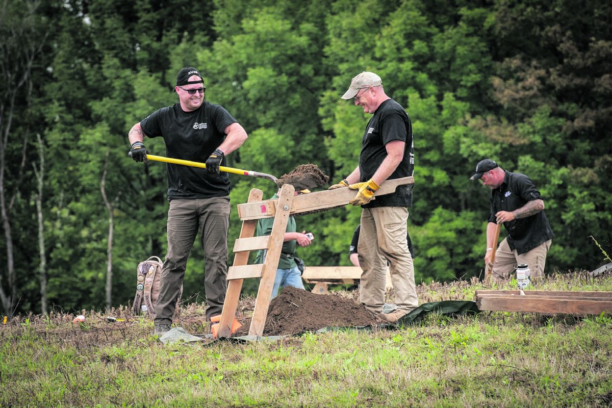 American Veterans Archaeological Recovery (AVAR) volunteers sift excavated soil at Saratoga Battlefield. Photo by Glenn Riegel.