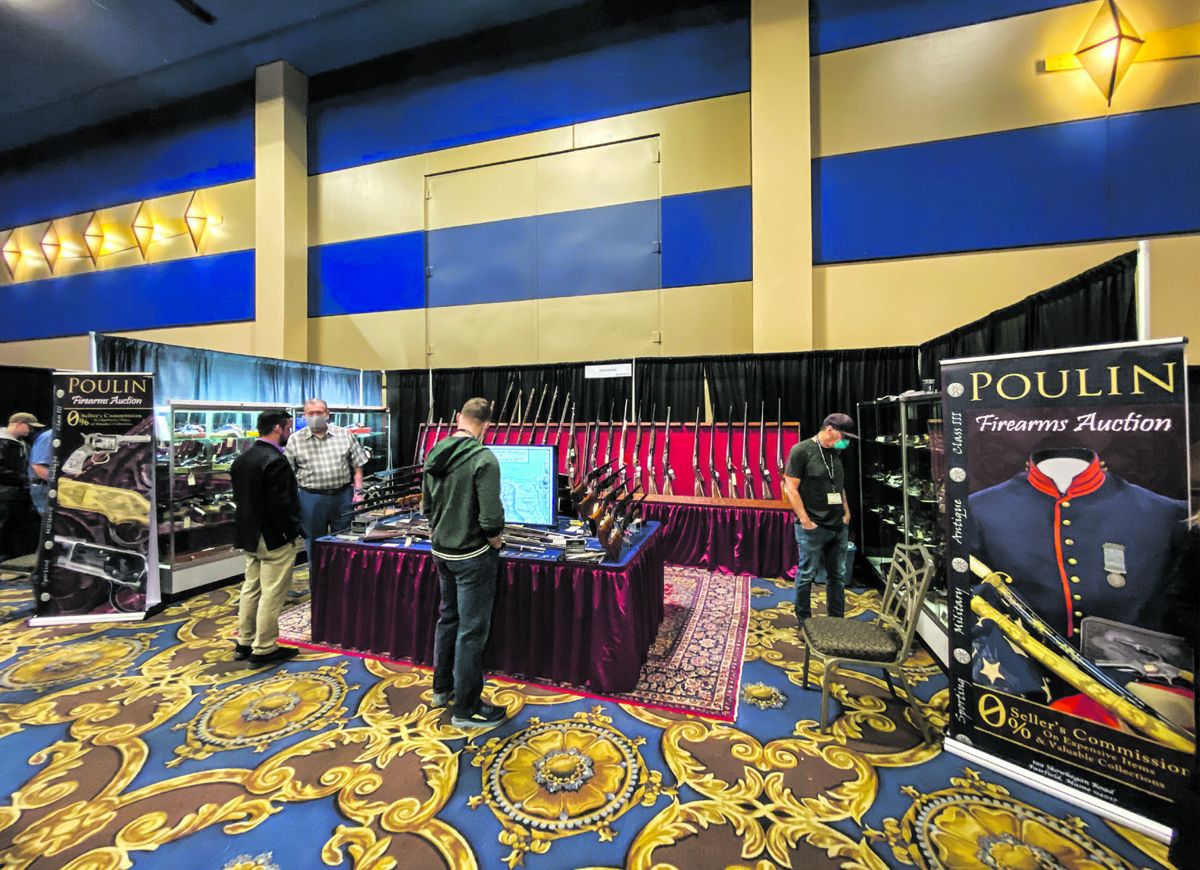 Las Vegas Antique Arms Show News and Gallery — photograph 5 from the original article