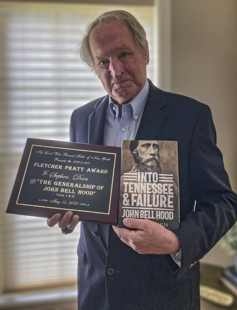 Stephen Davis Wins Awards — photograph 3 from the original article