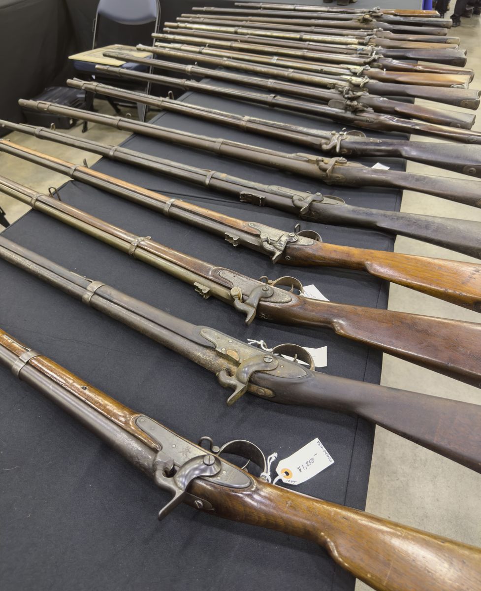 Back to Normal—Annual Civil War Show a Success! — photograph 5 from the original article