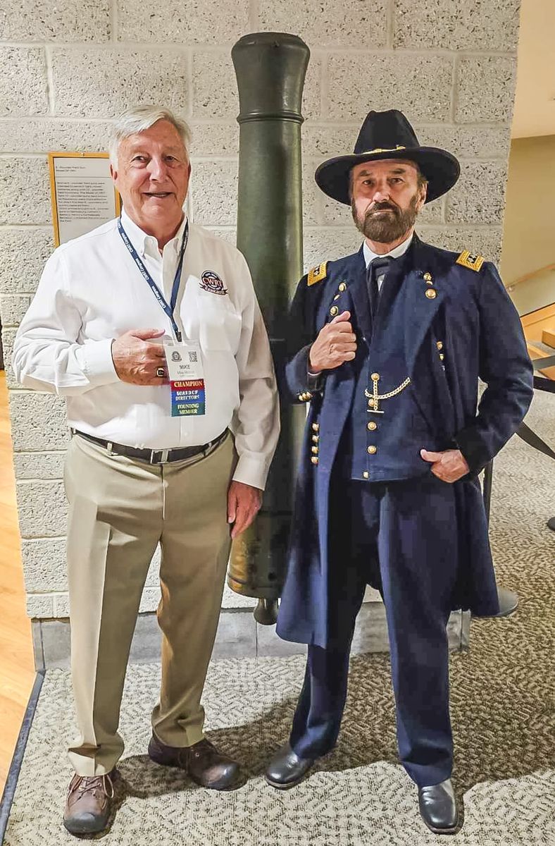 CWRT Congress president Mike Movis and Curt Fields who portrays U.S. General Ulysses S. Grant.
