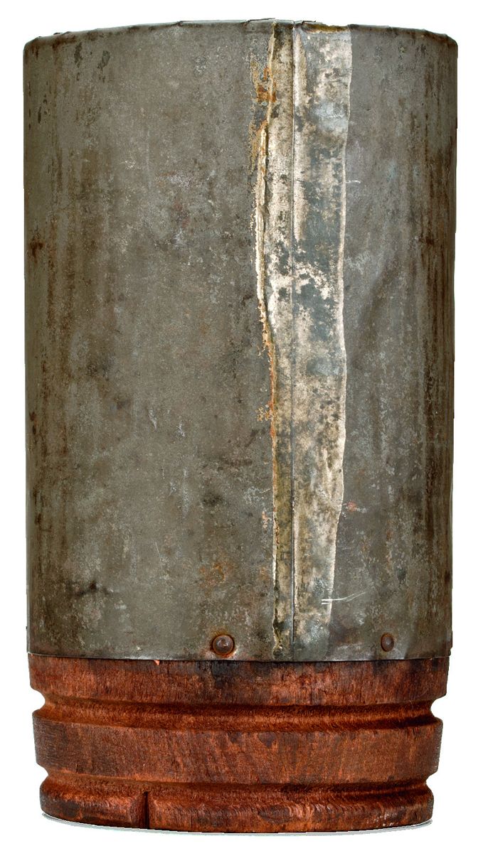 Federal 12-Pounder Canister — lead photograph from the original article