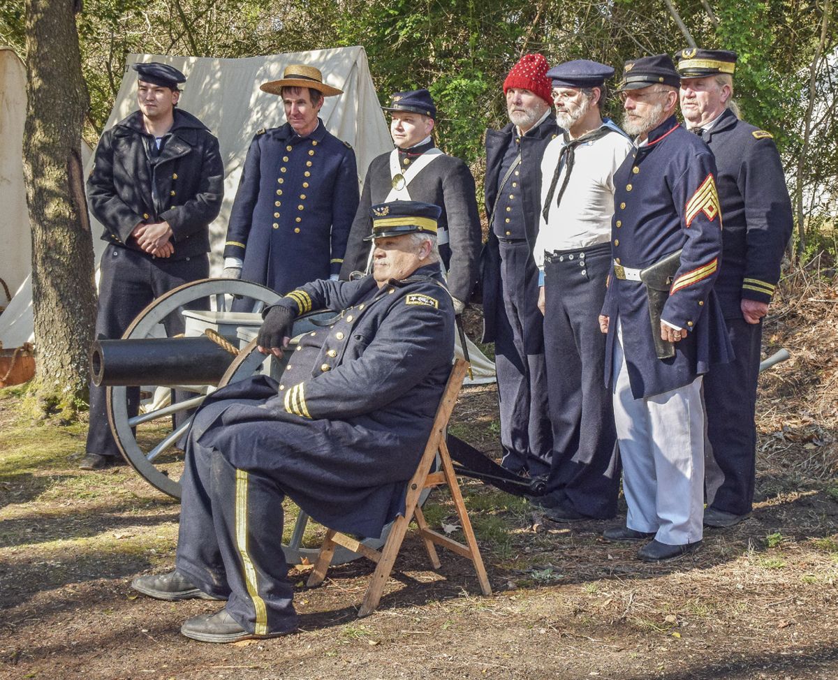 Living History Association Brings Tidewater Maritime History to Military Through the Ages — photograph 5 from the original article