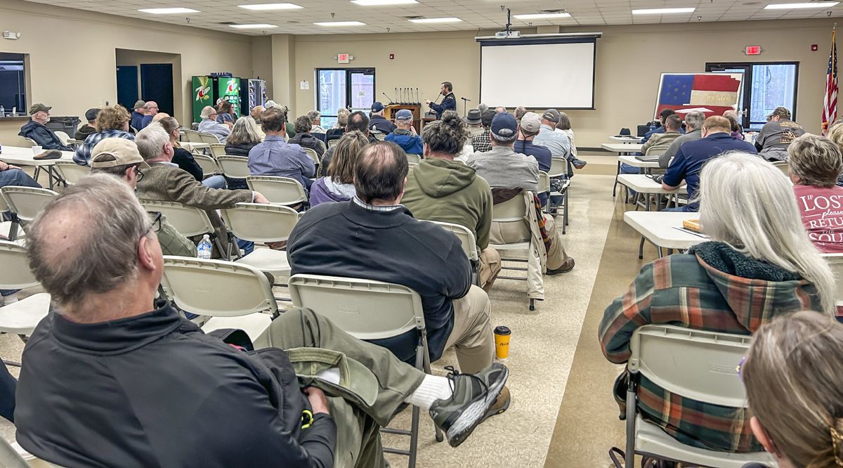 Curt Fields “General Grant” captivates those in attendance with his first person accounts of the Battle of Fort Donelson.