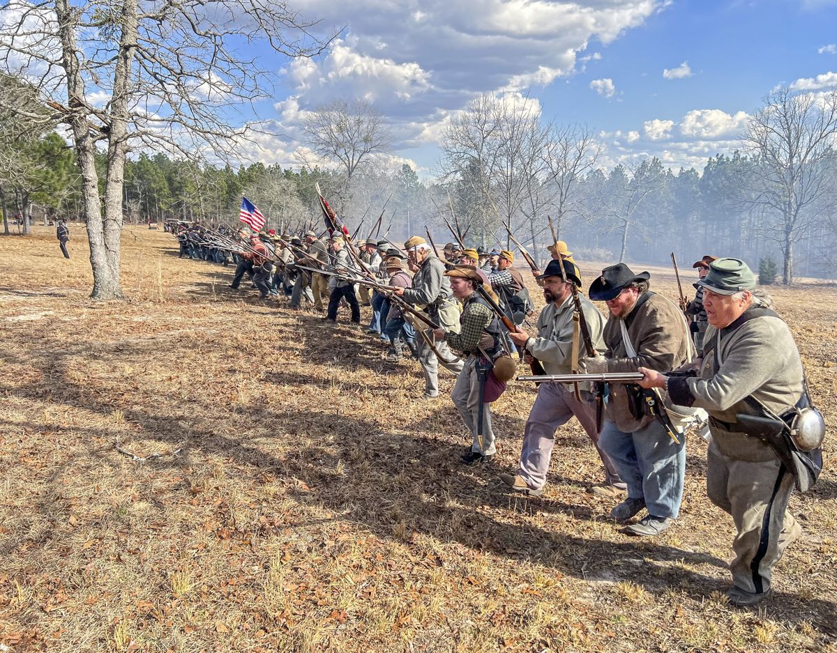 The event concluded with a joint Federal and Confederate bayonet charge towards the spectators.