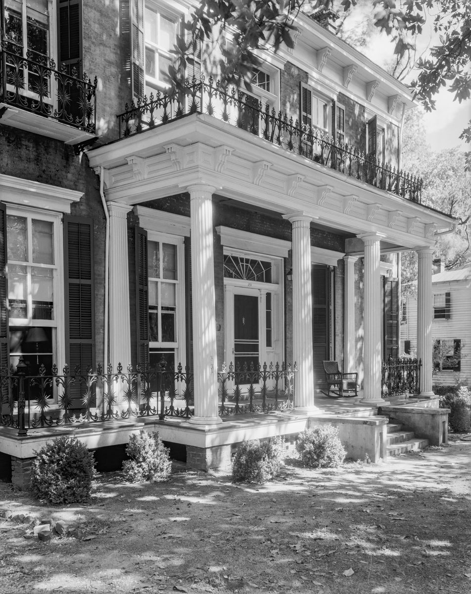 Kyle House, Fayetteville, Cumberland County, North Carolina. (Carnegie Survey of the Architecture of the South, Library of Congress, Prints and Photographs Division.)