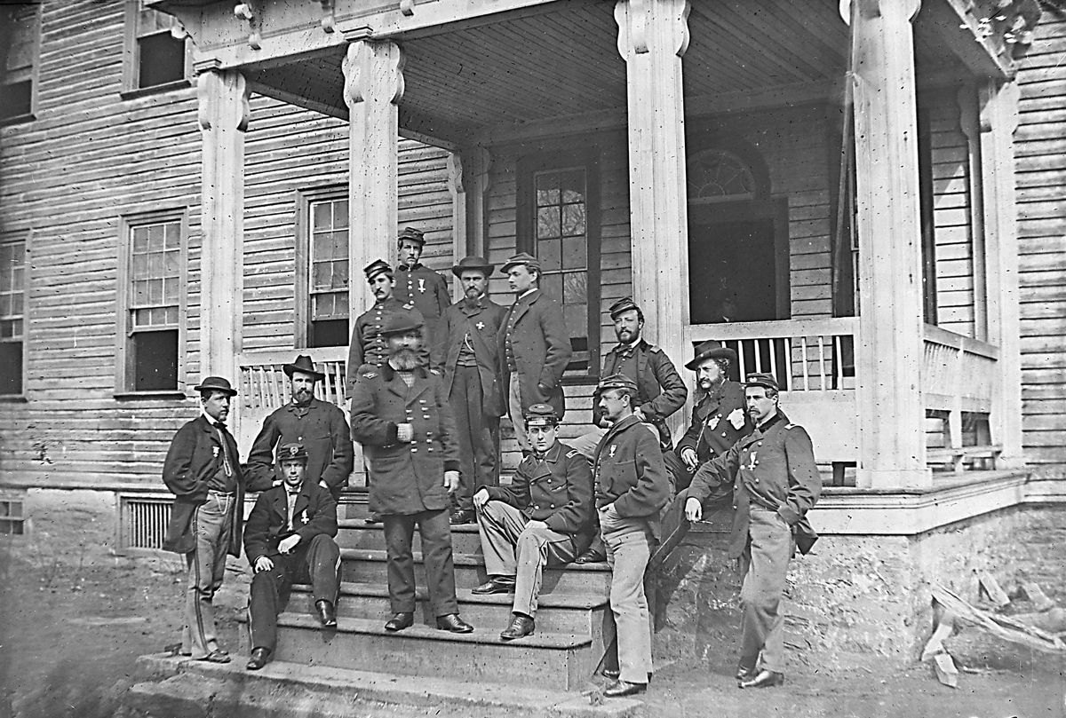 Corps Badges — photograph 2 from the original article