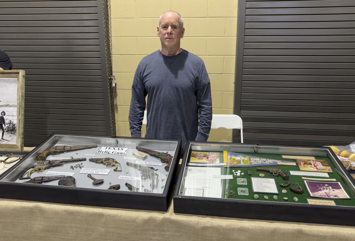 Texas Relic Guns displayed by Dean Sprowl.