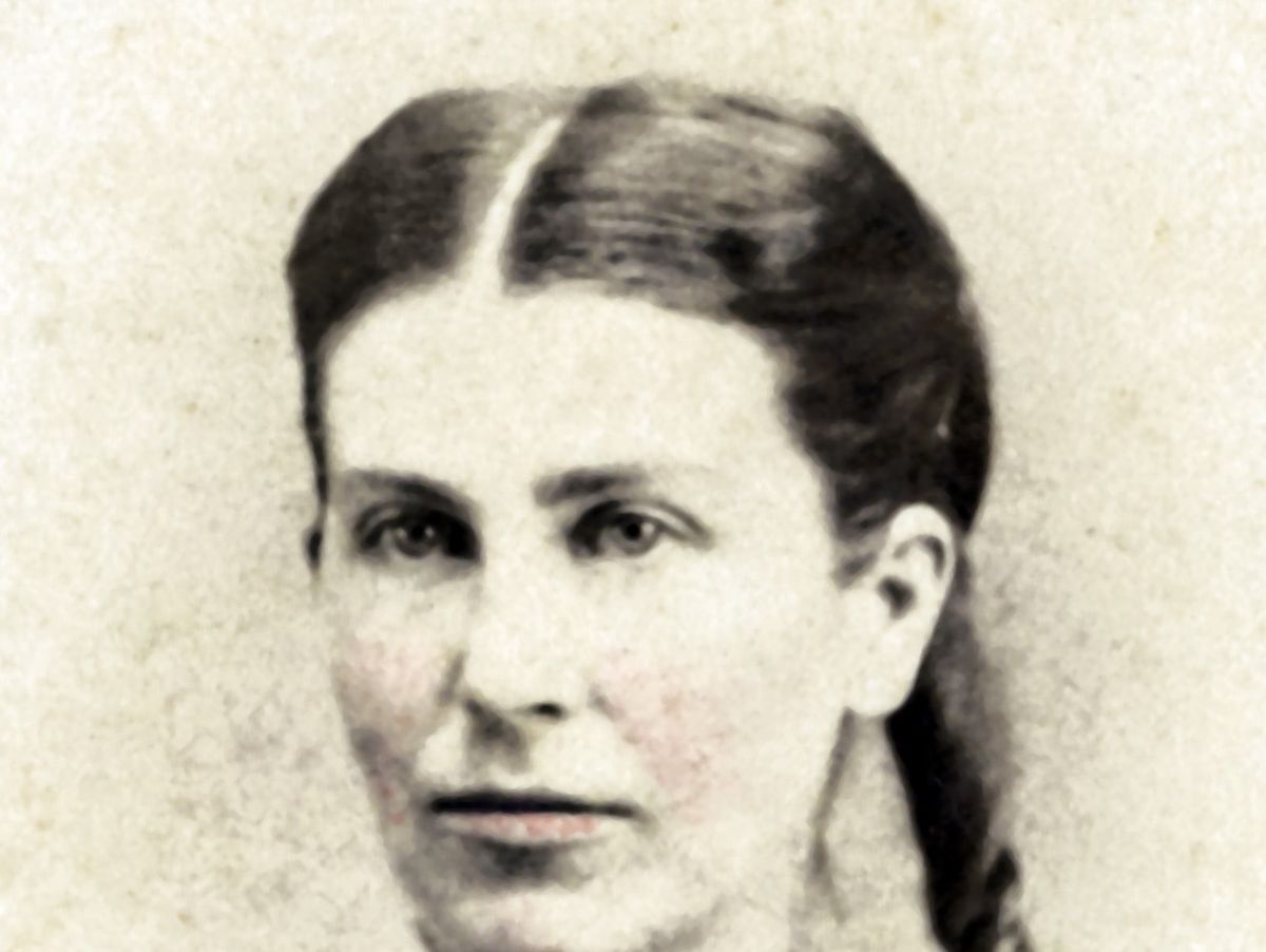 Vision and Valor: The War Through Women’s eyes — lead photograph from the original article