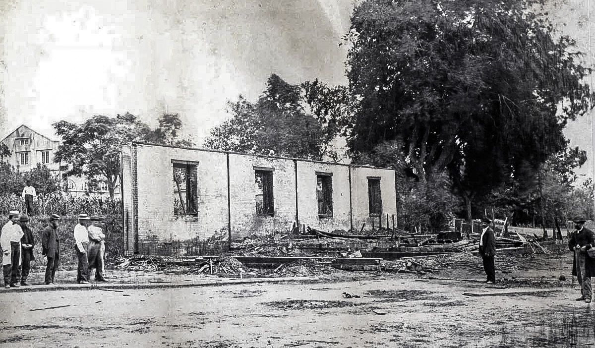 Vision and Valor: The War Through Women’s eyes — photograph 2 from the original article