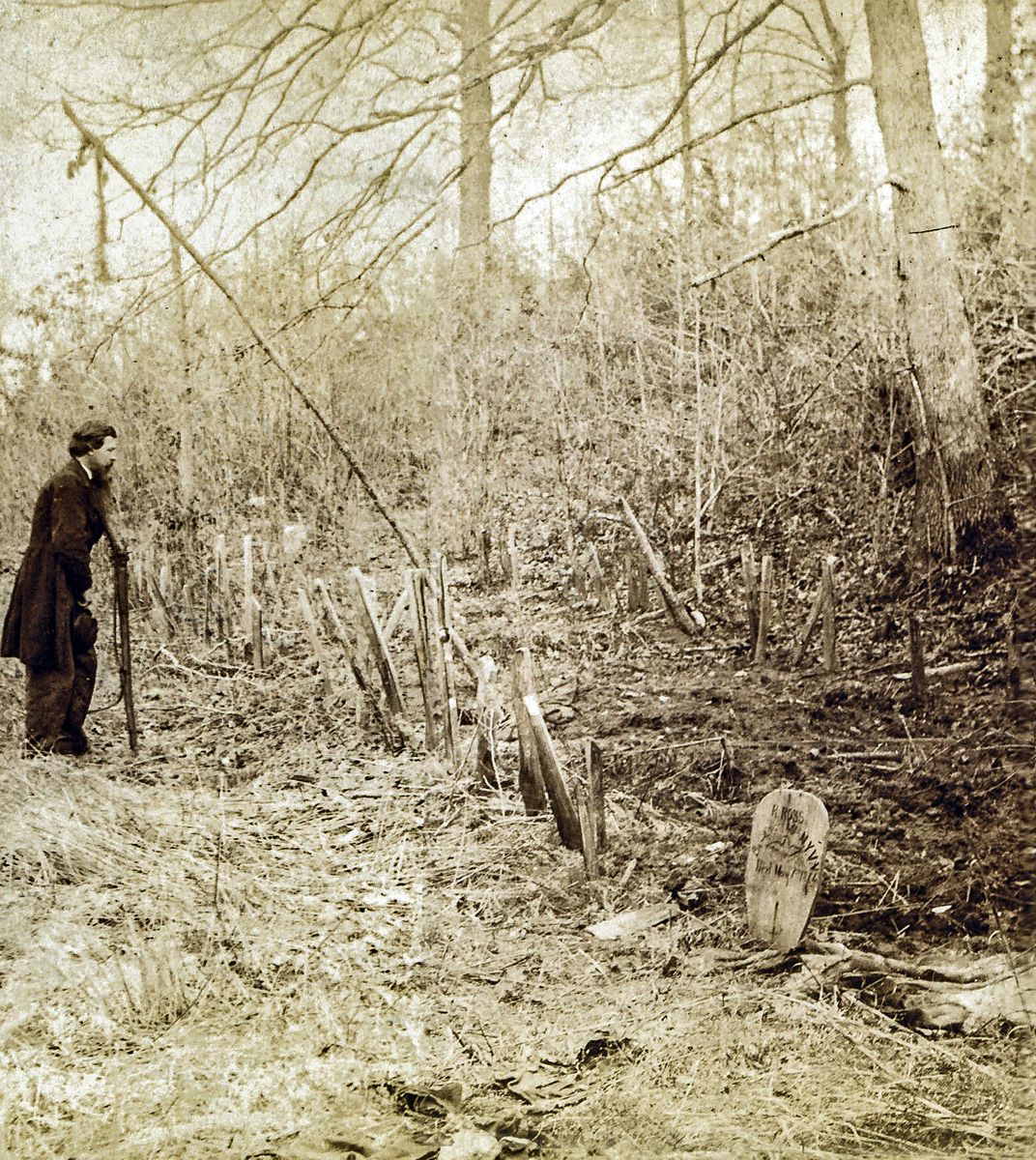 Carpenter Farm burials 2nd Corps. (Library of Congress)