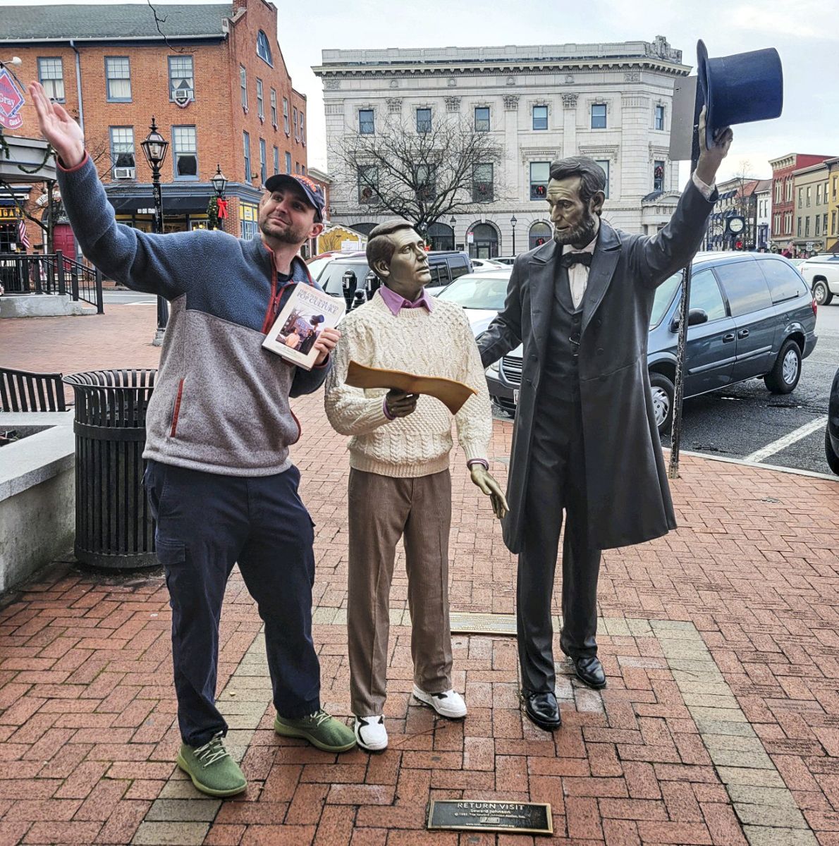 Jon Tracey visiting Gettysburg with a new book and an old friend.