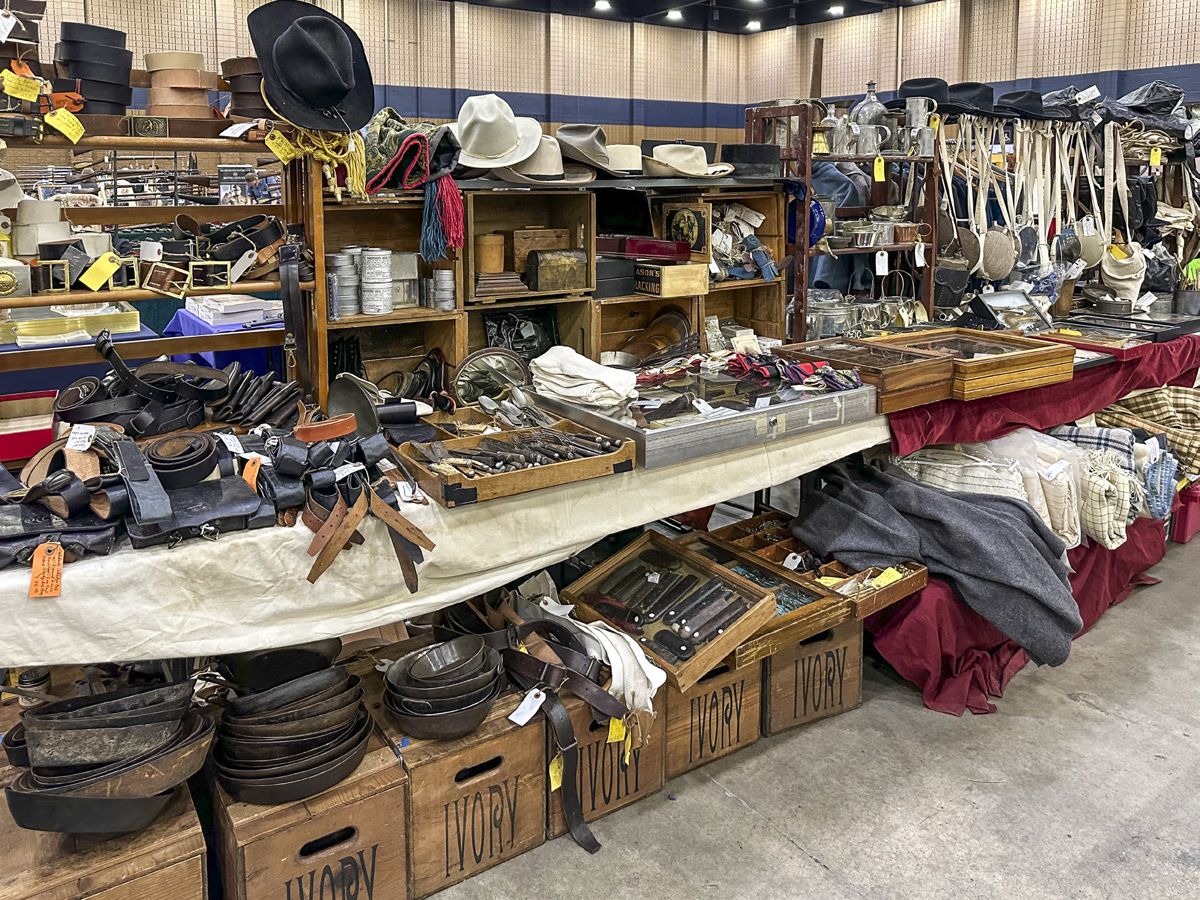 If you are looking for reenactor gear you will find it at Steve Driesbach’s “The Army Sutler.”