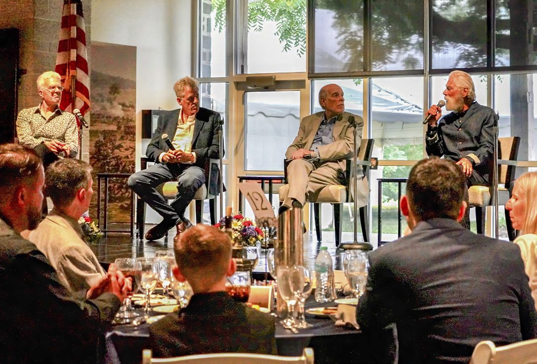 Stephen Lang, Jeff Shaara — photograph 4 from the original article