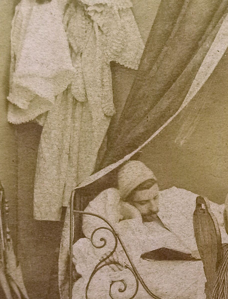 Vision and Valor: The War Through Women’s eyes — lead photograph from the original article